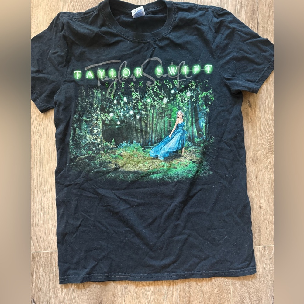 Taylor Swift Original Speak Now Tour tee
